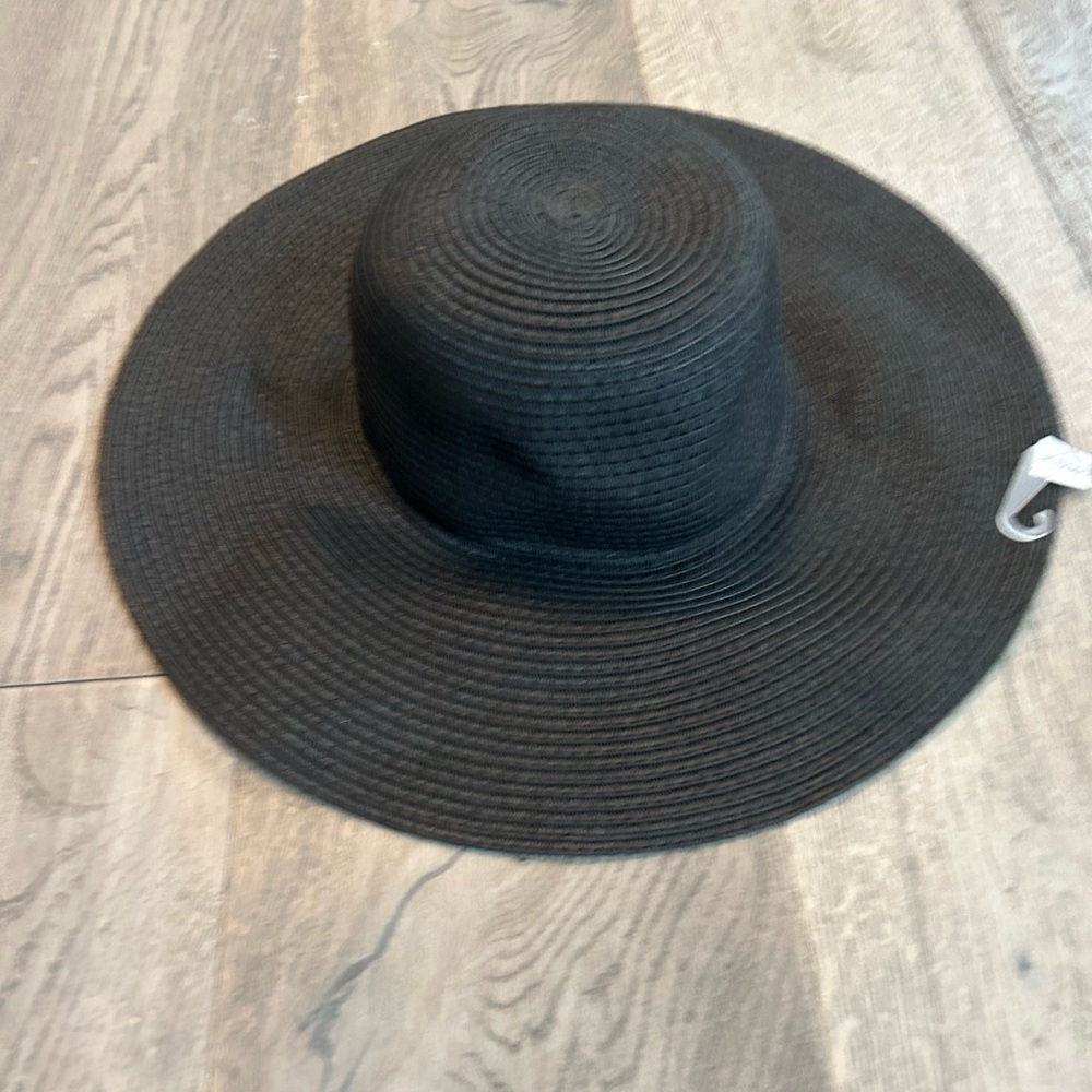 Sun hat - Picture 4 of 4